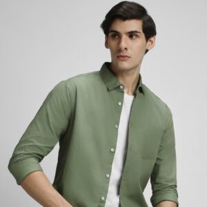 Classic Slim Fit Opaque Casual Shirt