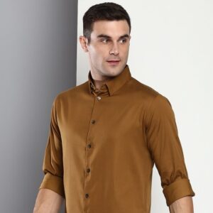 Men Brown Solid Slim Fit Casual Shirt
